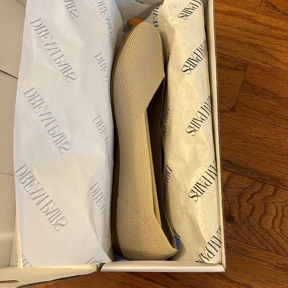 Dream Pairs Size 10 Nude memory foam flats. - Picture 6 of 13